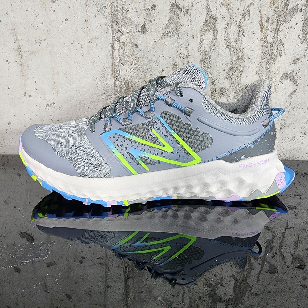 New Balance Fresh Foam Garoé Trail Running shoes size 10